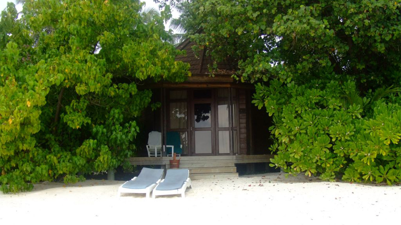 Komandoo Island Resort